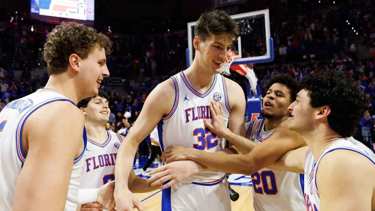 2,35-Meter-koloss stiehlt gators den show: rioux-dunk entzückt march madness
