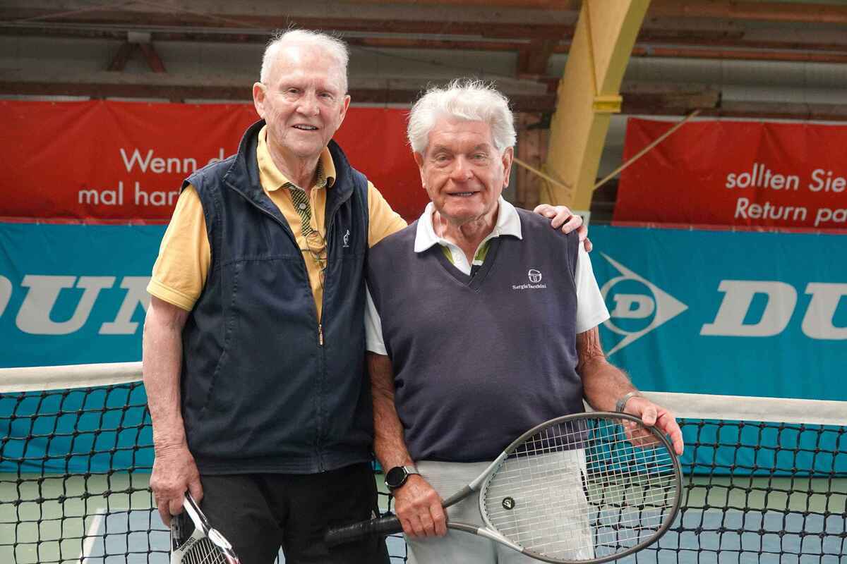91-Jährige tennis-legenden bei der deutschen meisterschaft: spaß steht im vordergrund