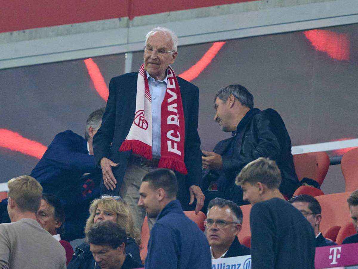 Abschied beim fc bayern: edmund stoiber übergibt den staffelstab