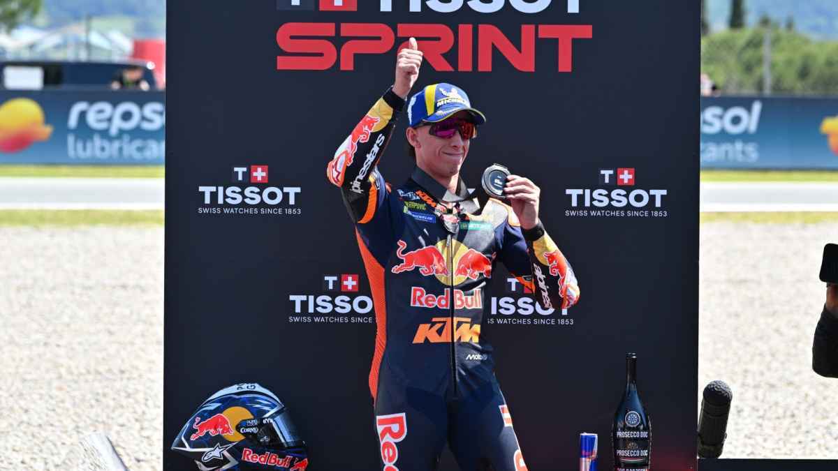 Acosta verpasst den sieg knapp: márquez dominiert sprint in montmeló