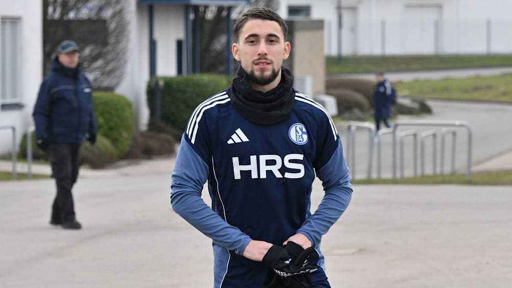 Adil aouchiche: von paris nach dresden und zurück – jetzt schalker hoffnungsträger