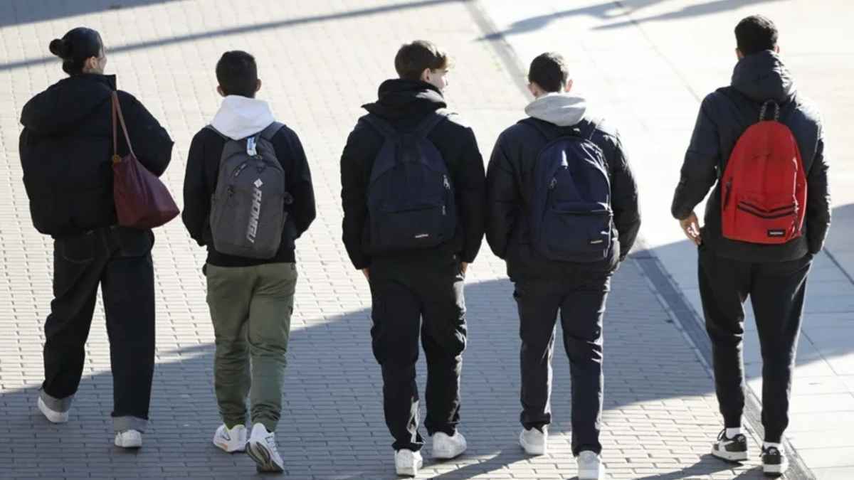 Adoleszenz: die wurzeln psychischer belastung liegen oft im zuhause