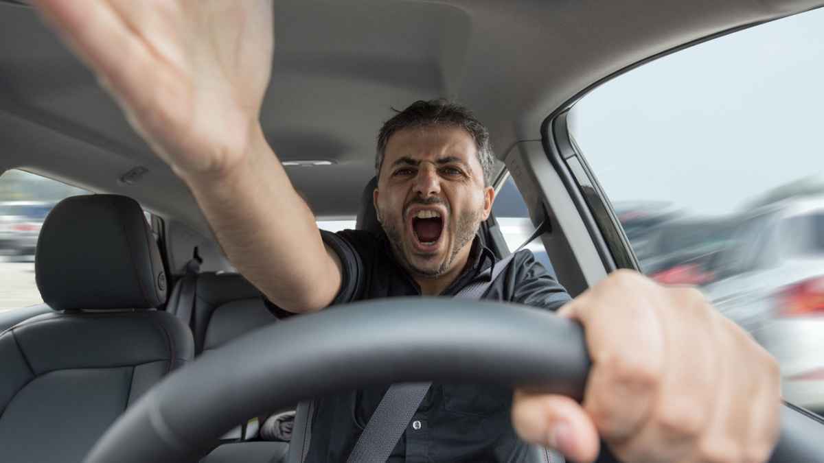 Aggro am steuer: jeder vierte autofahrer wird zum anfeuerer!