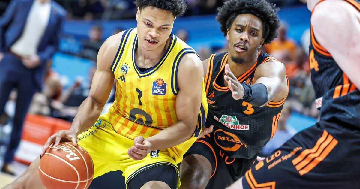 Alba fegt vechta raus und wacht im halbfinale auf