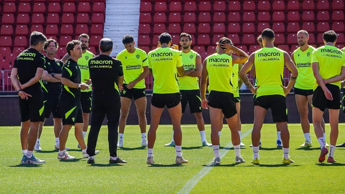 Almería vor entscheidungsspiel: aufstieg in der luft!