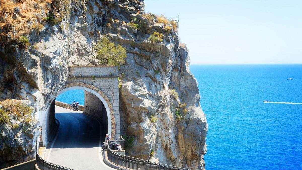 Amalfiküste unter den top 10: italienischer traum oder touristenfalle?