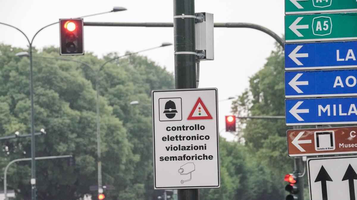 Ampel-fallen: automaten dürfen nur noch rote ampeln ahnden!