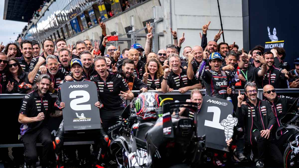 Aprilia dominiert motogp: triumpf in le mans und wm-spitze!