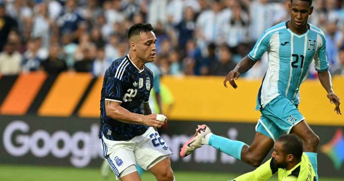 Argentinien dominiert honduras: martínez brilliert, messi schont sich