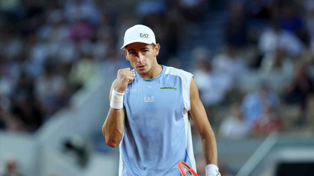 Arnaldi schreibt geschichte: marathon-auftritt in paris!