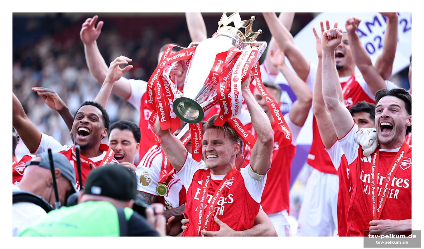 Die gunners feiern den titelgewinn