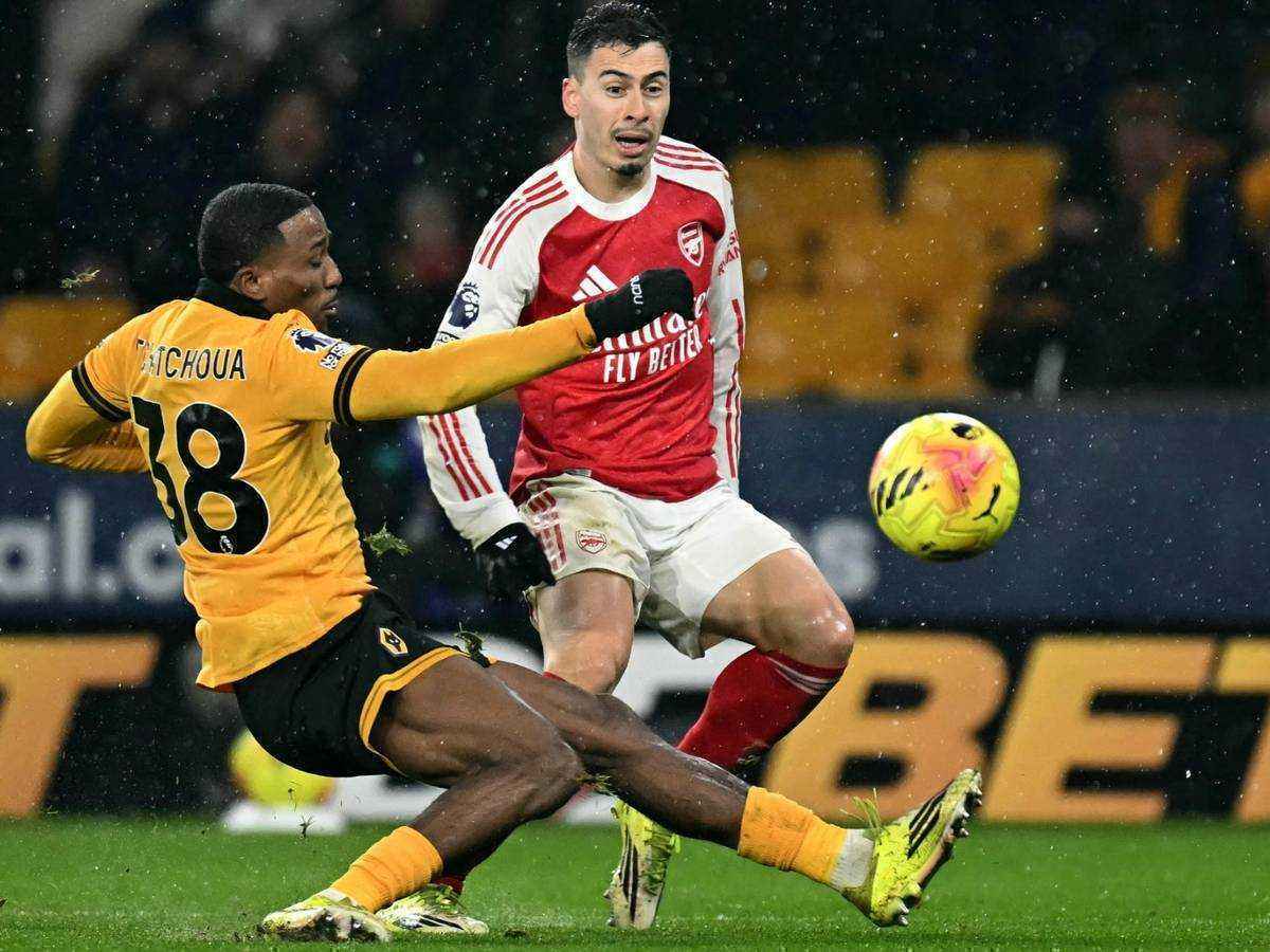 Arsenal lässt in der nachspielzeit den sieg in wolverhampton schwinden – meisterschaftsrennen bleibt spannend