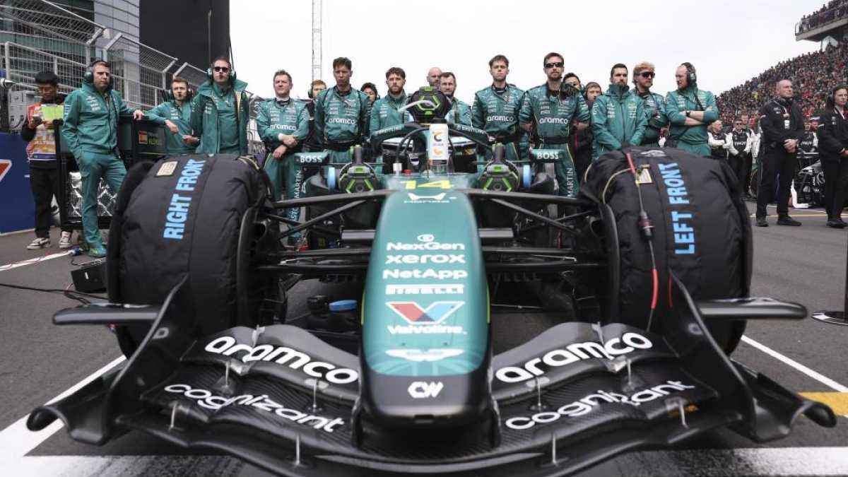 Aston martin: interne unruhen und motoren-desaster drohen!