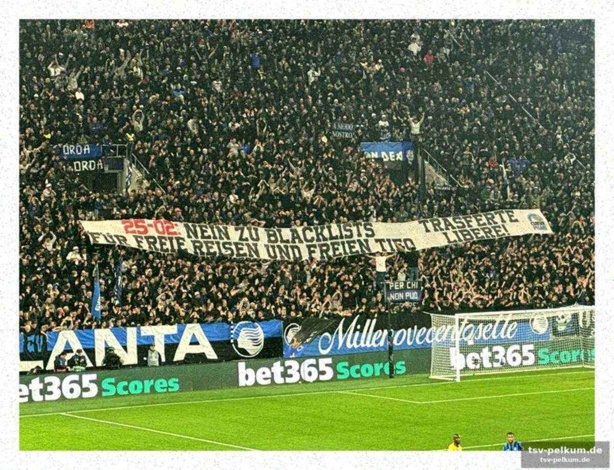 Banner-aktion: „nein zu blacklists“