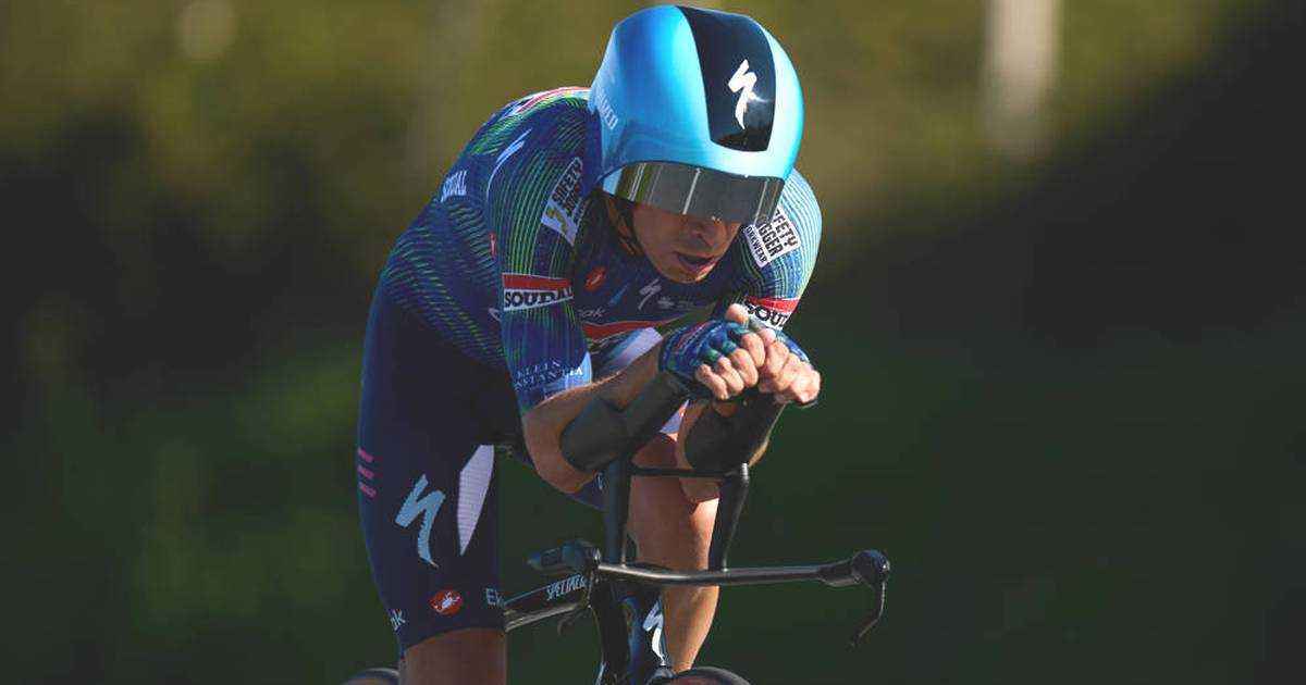 Baskenland-rundfahrt: landa stürzt nach autokollision – teamchef schimpft lautstark!