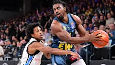 Basketball-Debakel in Mannheim: Uhrenchaos und demütigende Pleite für die MLP Academics!