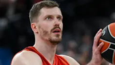 Baskets bamberg triumphiert in rostock und fährt mit selbstvertrauen nach münchen