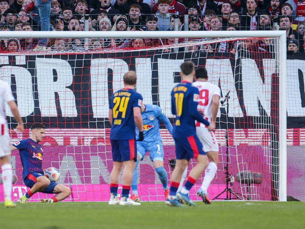 Baumgartners handspiel: leipzig siegt umstritten in köln