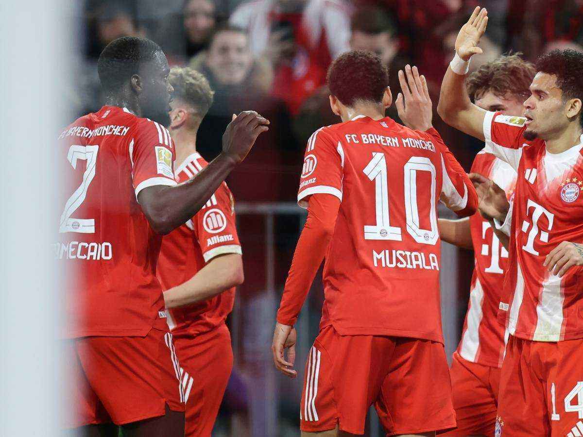 Bayern glüht auch ohne kane – gladbach versinkt im eigenen schatten