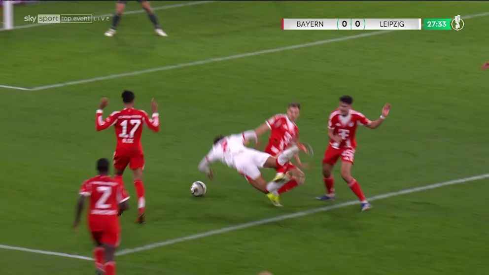Bayern im pokal-halbfinale: umstrittener sieg gegen leipzig
