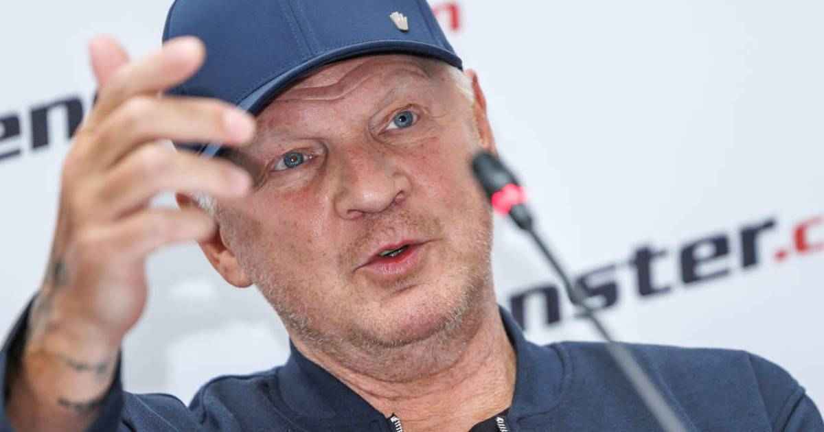 Bayern patzt: effenberg kritisiert elfmeter-chaos gegen wolfsburg
