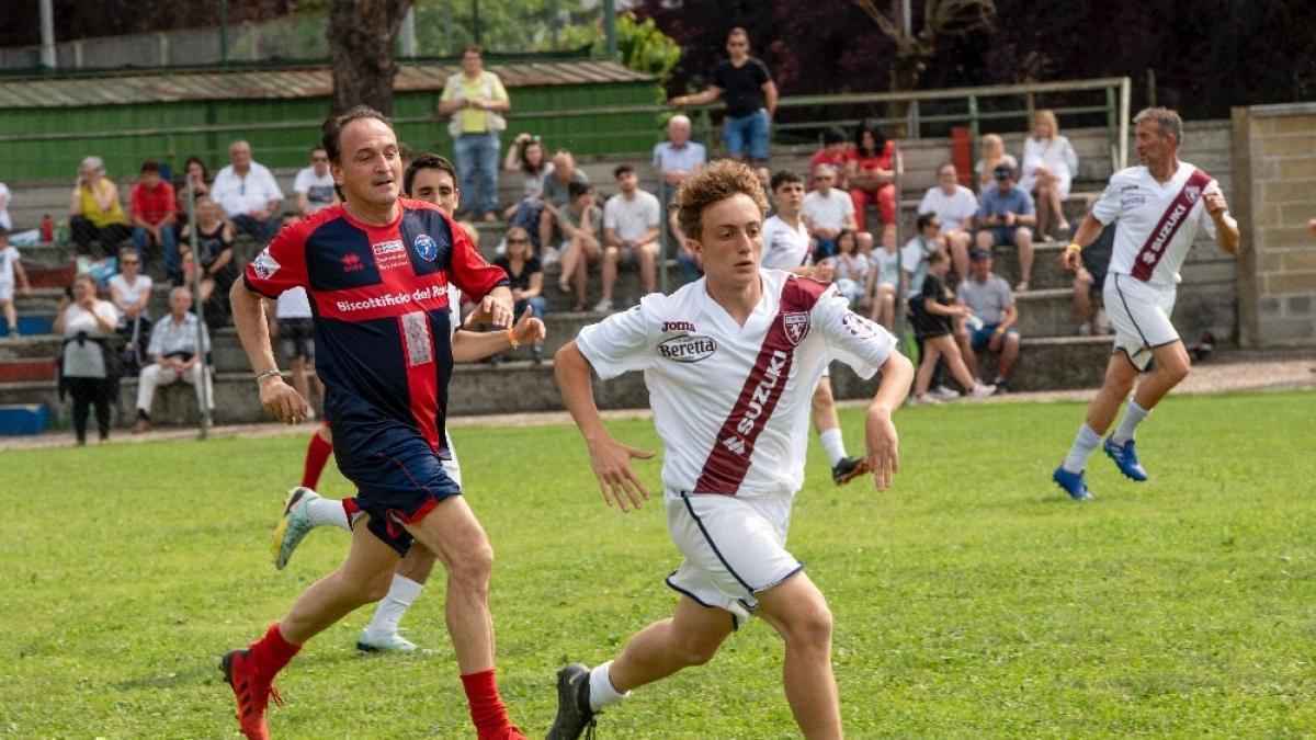 Benefizspiel in canale: fußball verbindet kranke kinder aus europa!