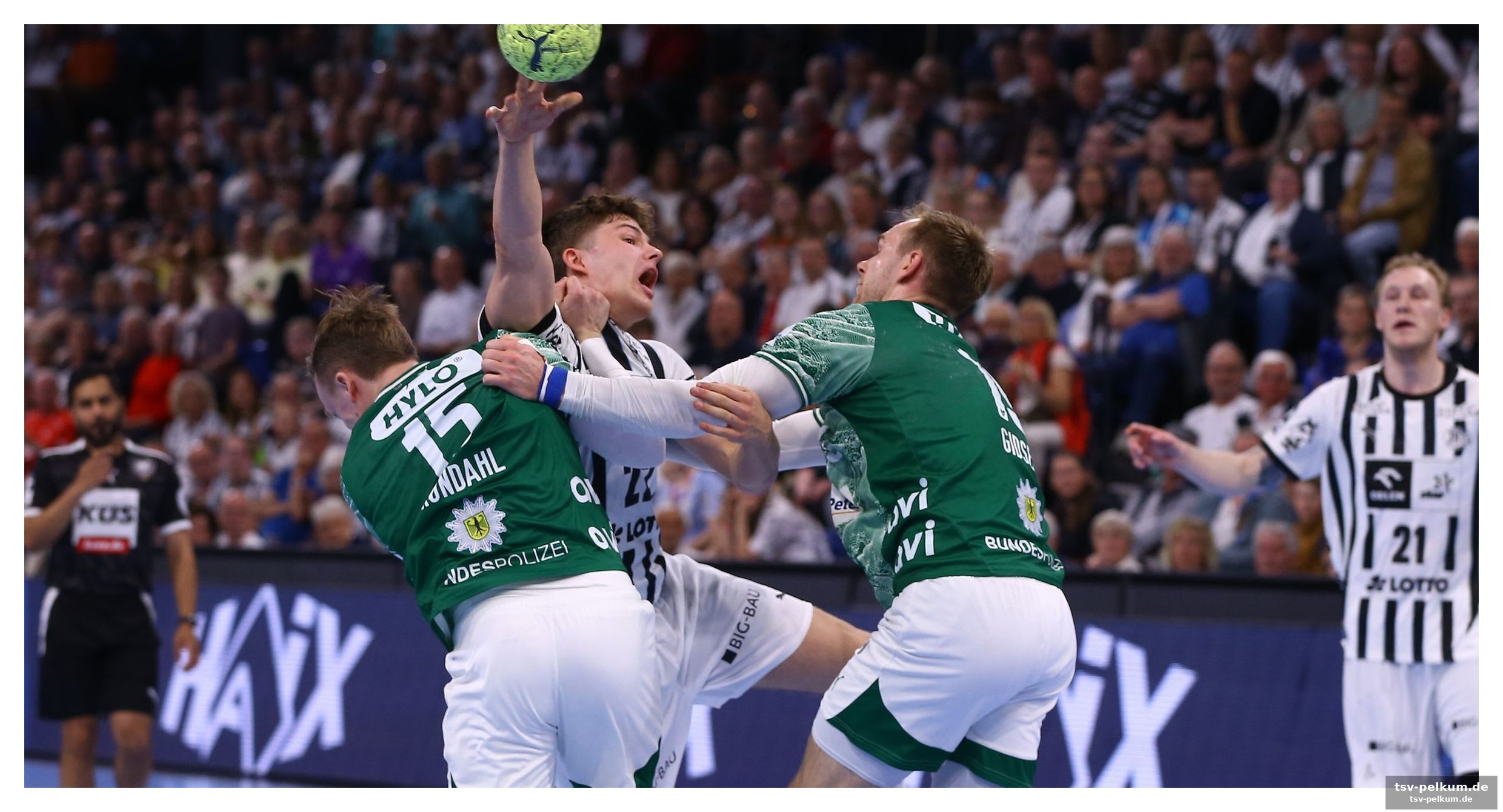 Kiel am boden, berlin auf dem weg zum titel?