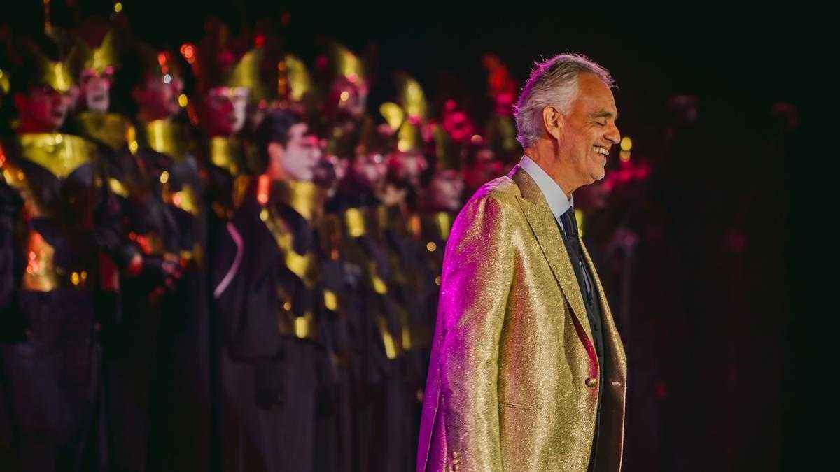 Bocelli: intimes porträt enthüllt rigorosen künstler und liebevollen familienvater