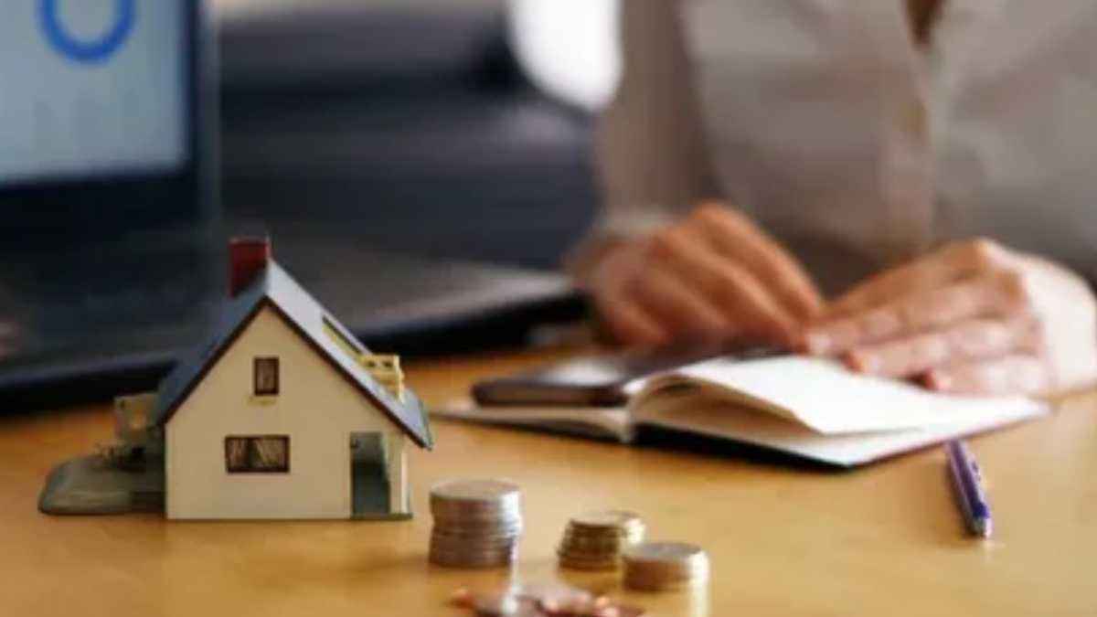 Bogotá paga hasta 432.000 pesos al mes a sus pobres: el plan que desata la polémica