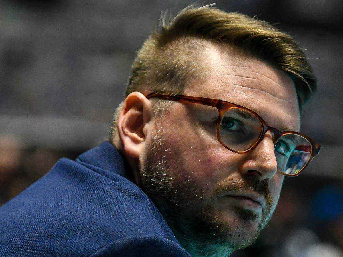 Bruderduell an der volleyball-spitze: steuerwald gegen steuerwald