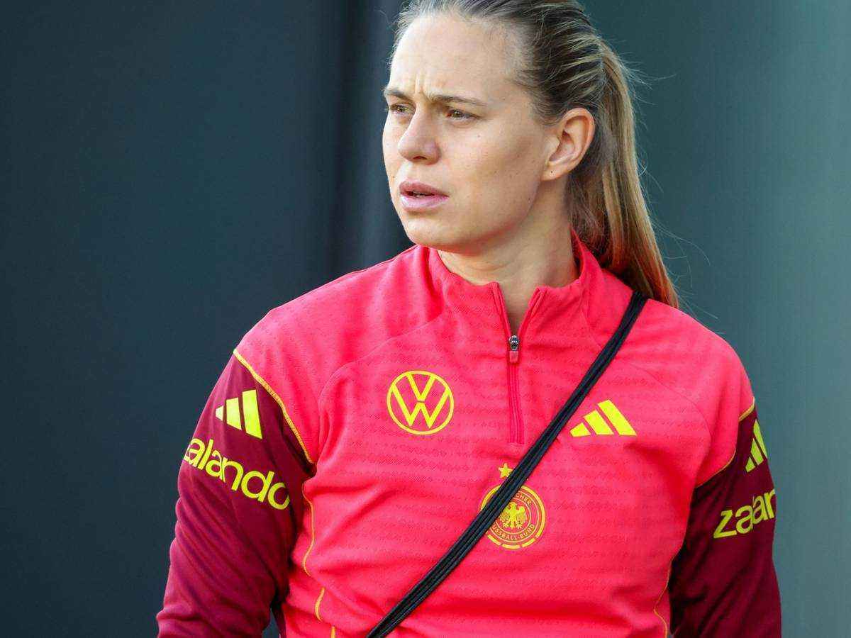 Bühl verletzt: dfb-frauen reisen ohne bayern-star nach dresden