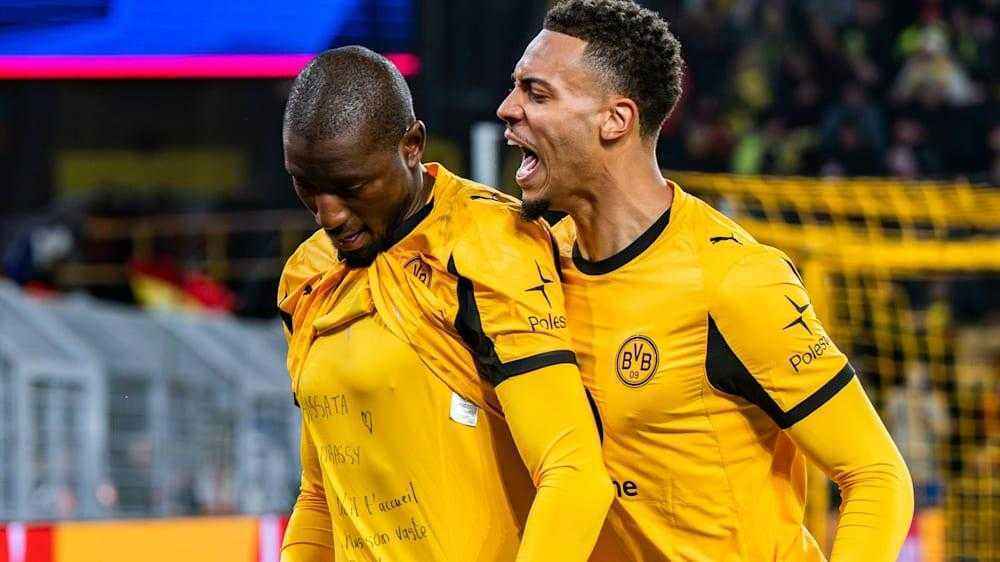 Bvb besiegt atalanta bergamo trotz verspätung – guirassy mit emotionalem tor