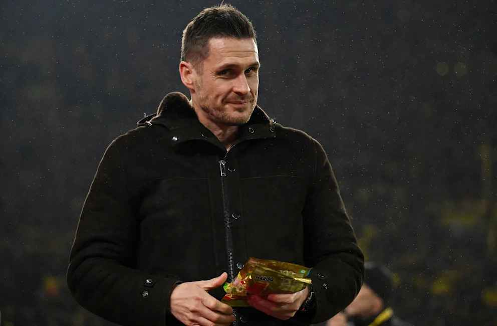 Bvb schraubt an bayern vorbei: kantersieg gegen mainz und kehls süßer geburtstag