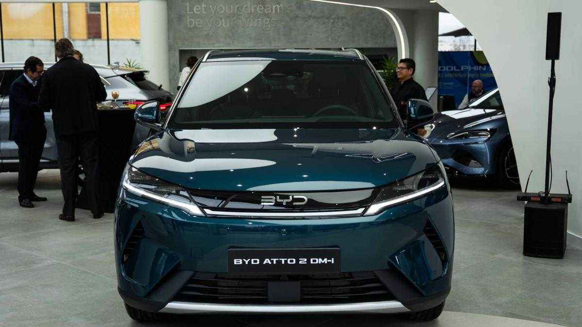 Byd atto 2 dm-i: neuer hybrid-suv jetzt in spanien erhältlich