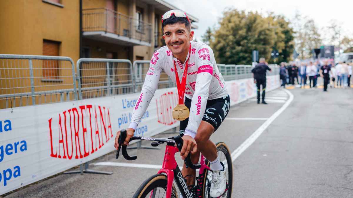 Carapaz verpasst giro: tour de france wird zum neuen ziel!