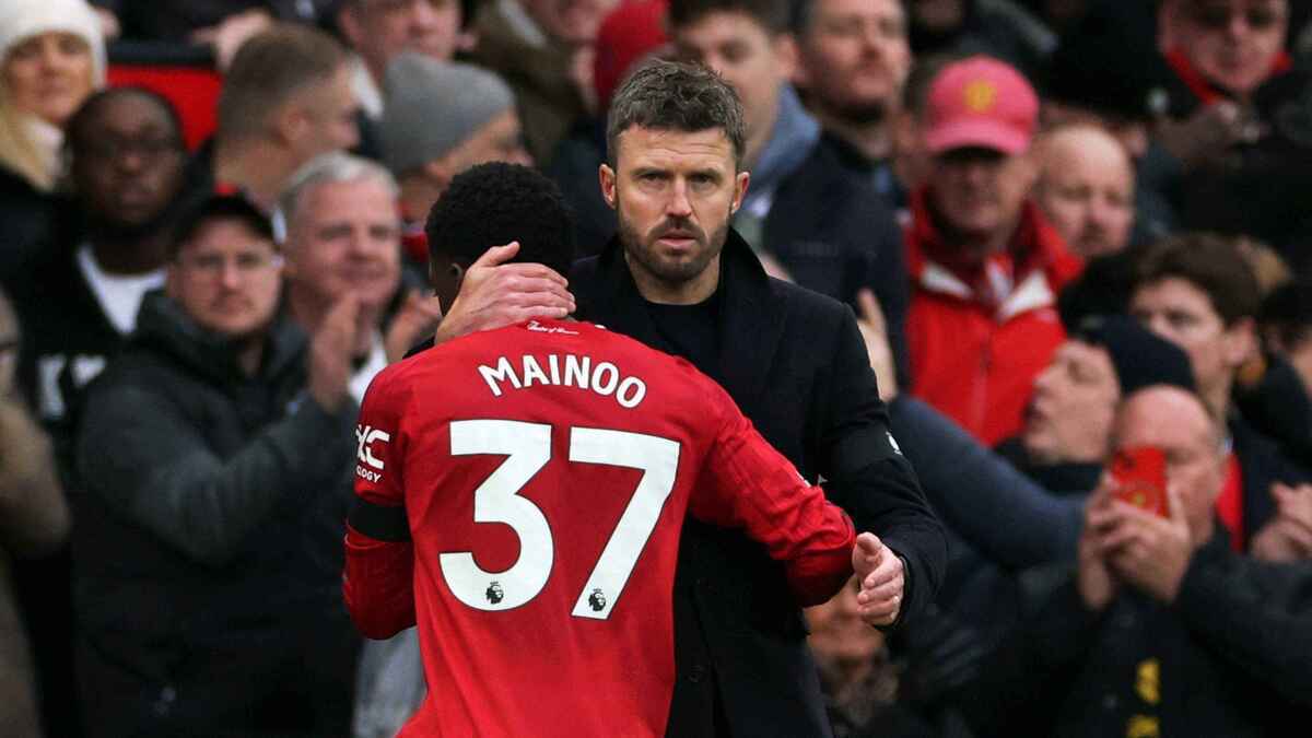 Carricks man united: auf der suche nach titeln und einem längst überfälligen haarschnitt