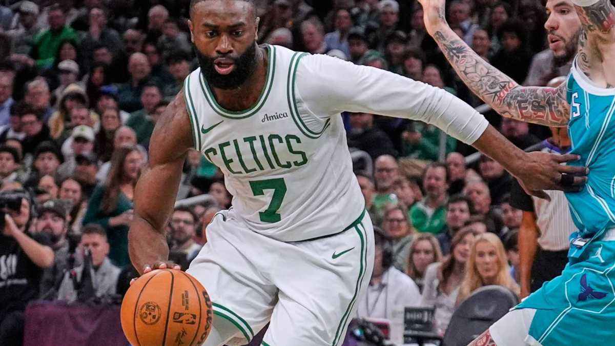 Lamelo ball glänzt, celtics holen den sieg