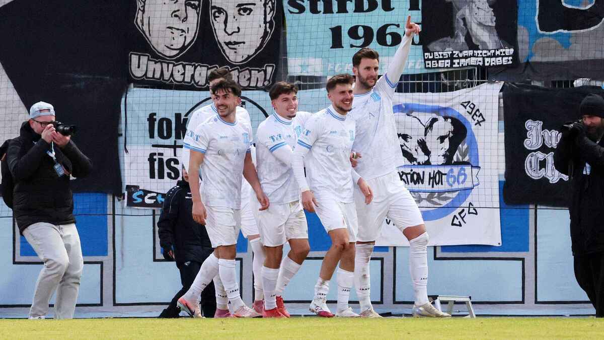 Chemnitzer fc deklassiert lok leipzig – jubiläumsspiel wird zum fest
