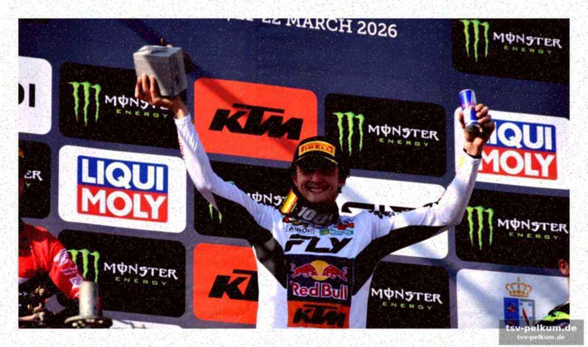 Fran carbonero stiehlt der mxgp die show