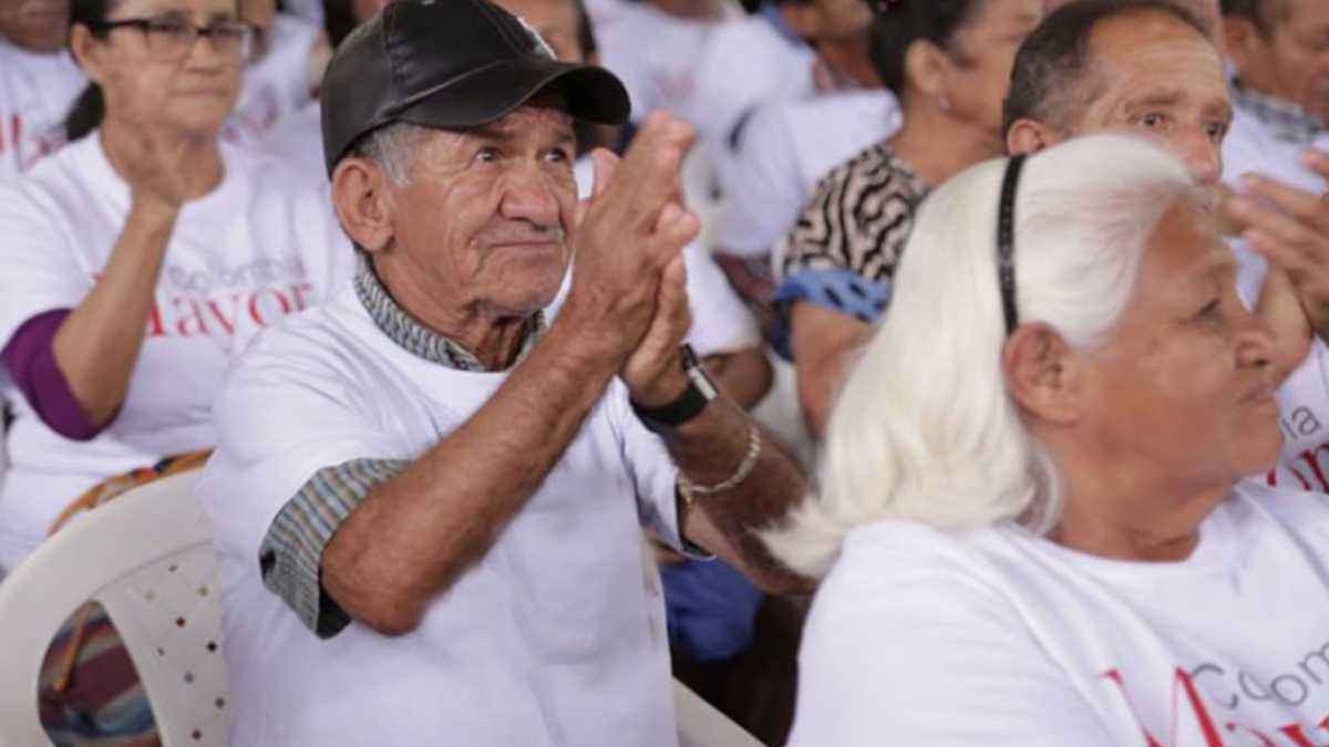 Colombia mayor: auszahlungen im april – was senioren wissen müssen