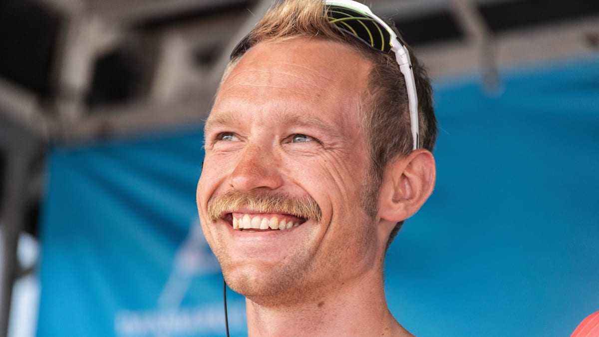 Cort nielsen sprintet zum sieg, lipowitz lauert: pyrenäen-duell beginnt