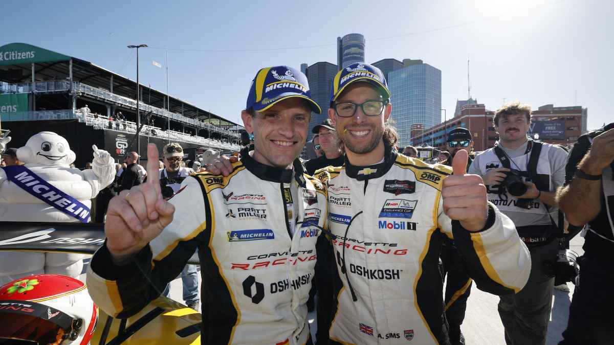 Corvette triumphiert in detroit: historischer sieg am stammsitz!