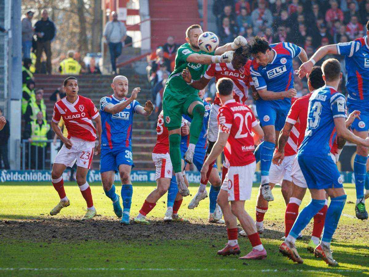 Cottbus bremst rostock aus – spitzenreiter dank nullnummer
