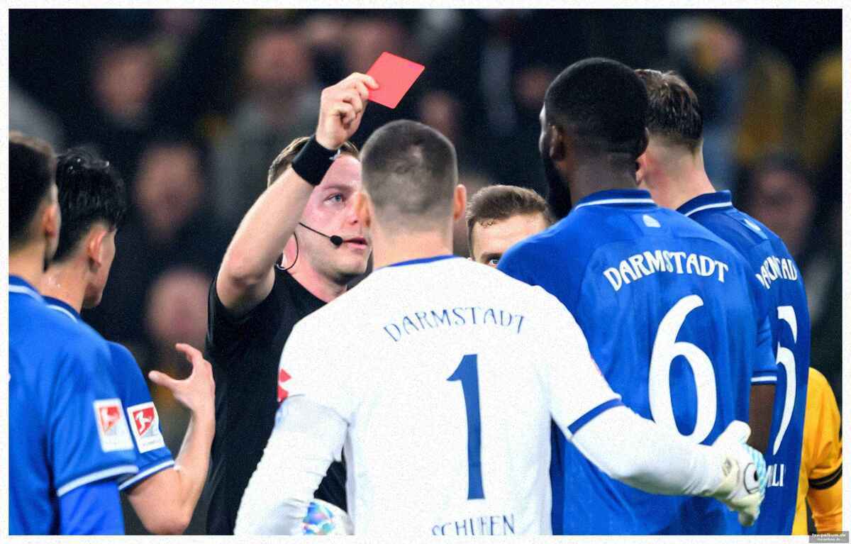 Horrorminuten nach platzverweis
