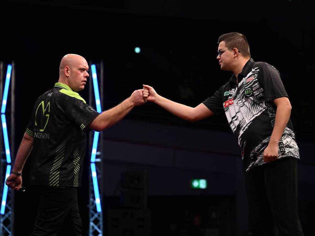 Darts-auftakt in hildesheim: deutsche tourcard-holder und weltstars im rennen