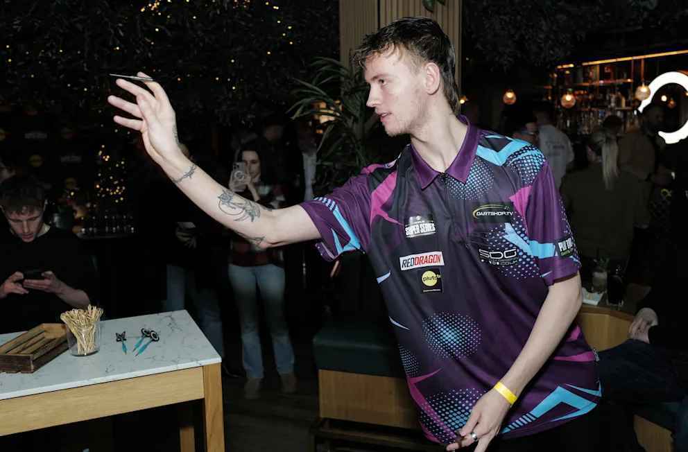 Darts-Schock! Sohn von Legende Whitlock beschuldigt Betrug nach blamabler Niederlage!
