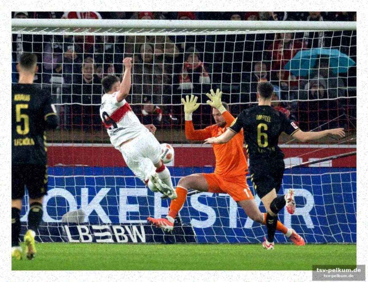 Demirovic glänzt mit zwei treffern