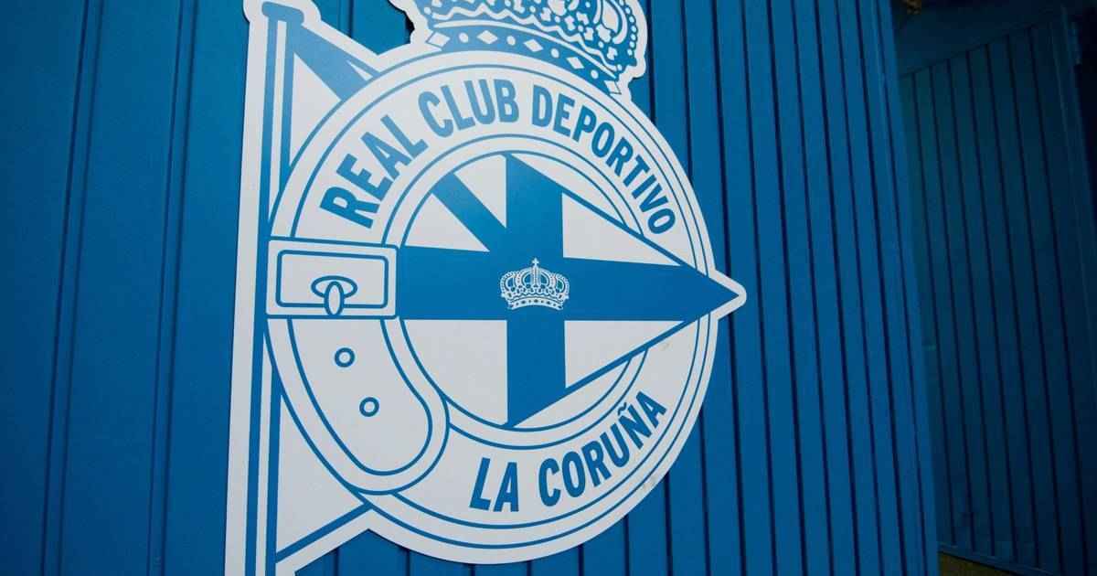 Deportivo la coruna kehrt nach acht jahren in die la liga zurück!