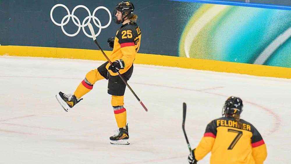 Deutsche eishockeyfrauen kämpfen sich ins viertelfinale – selbstkritik nach hartem sieg