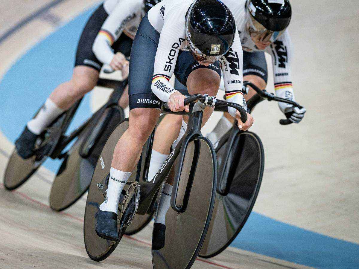 Deutsches bahnrad-team triumphiert: dramatischer sieg in konya!